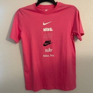 Nike boys pink short sleeve shirt size XL